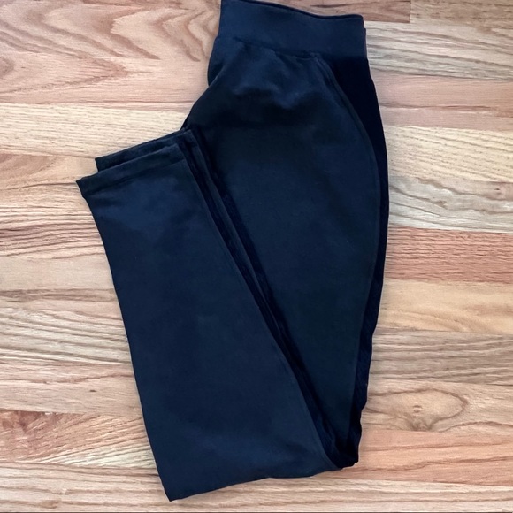 Under Armour Joggers - Picture 5 of 8